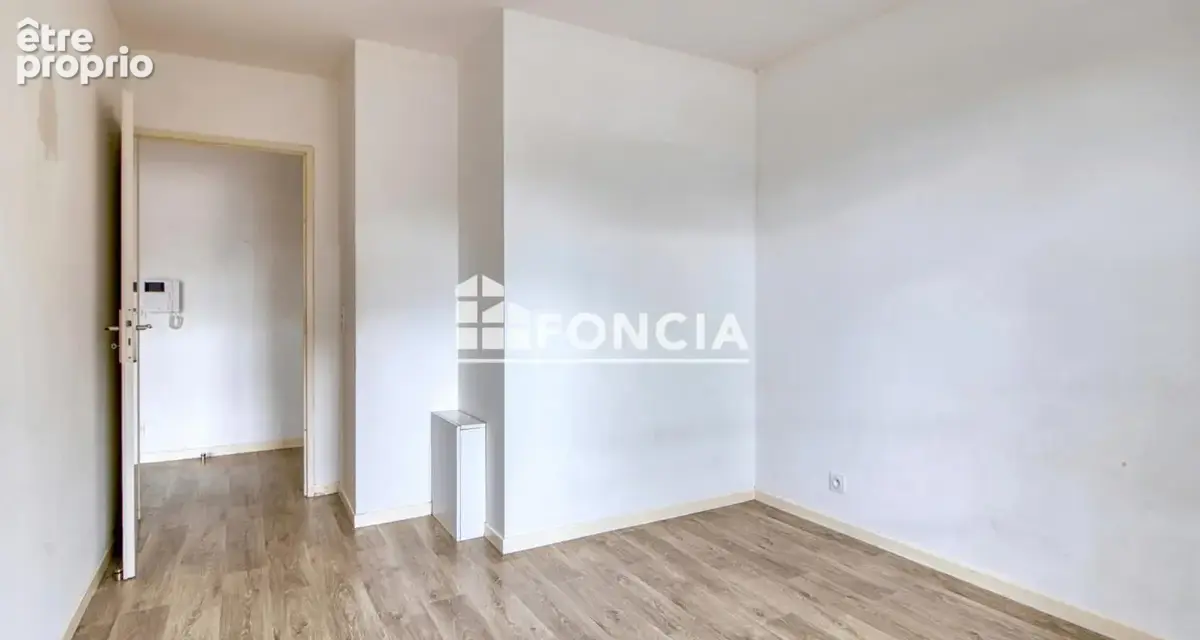 Eragny (95) - A 2 pas de la gare d'Eragny et des commerces - Appartement T2 de 38,5 m² avec balcon - 1er étage - parking double  - photo 18
