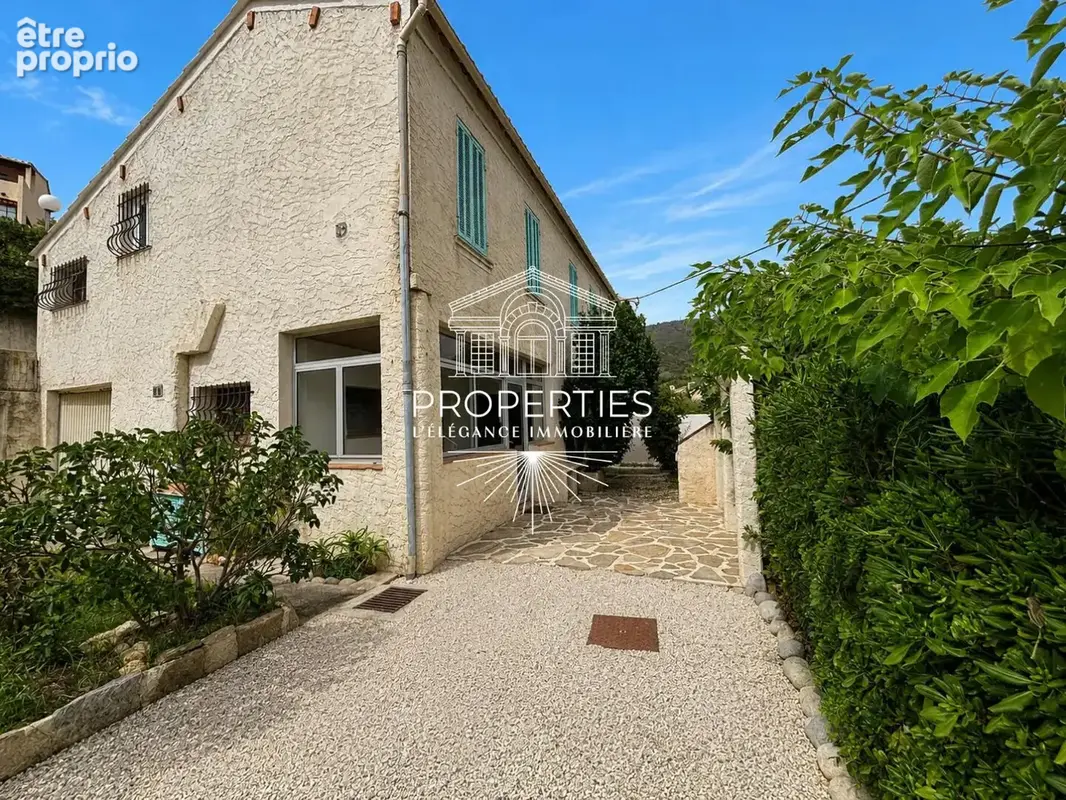Appartement à LE LAVANDOU