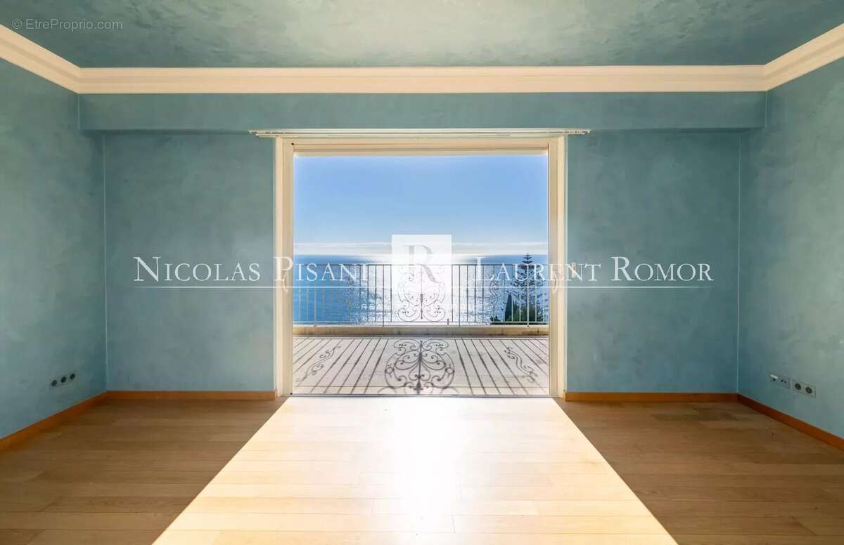 Maison à ROQUEBRUNE-CAP-MARTIN