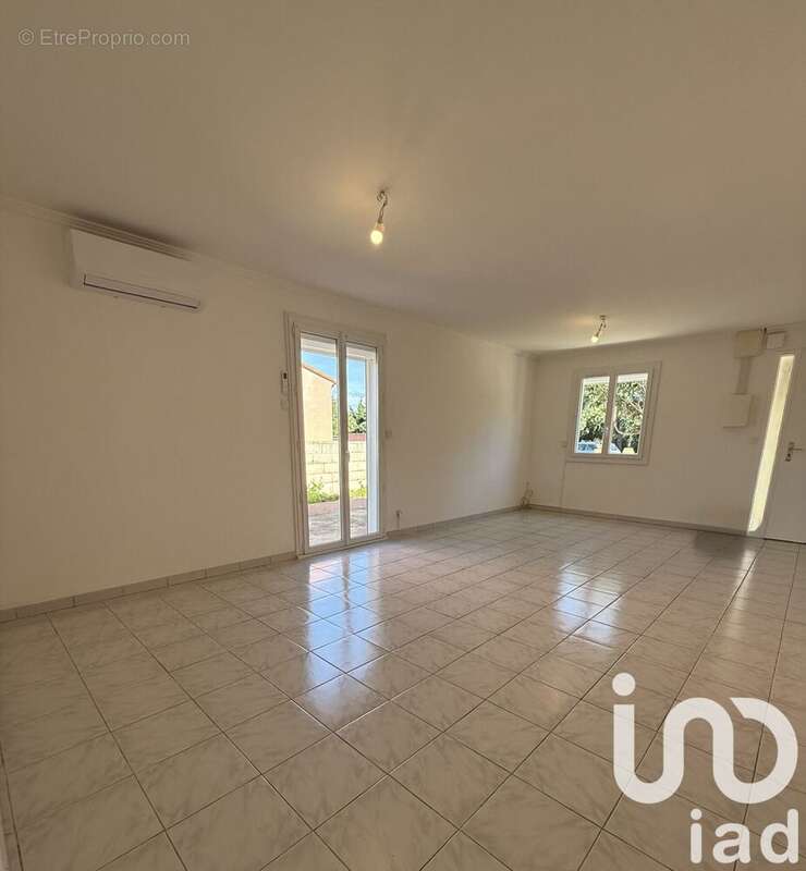 Photo 4 - Maison à SAINT-ESTEVE