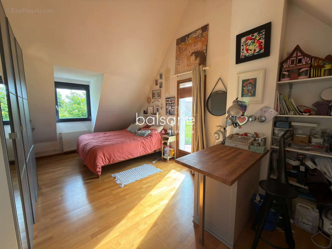 Maison 140 m² à Bourg-Achard  - photo 9