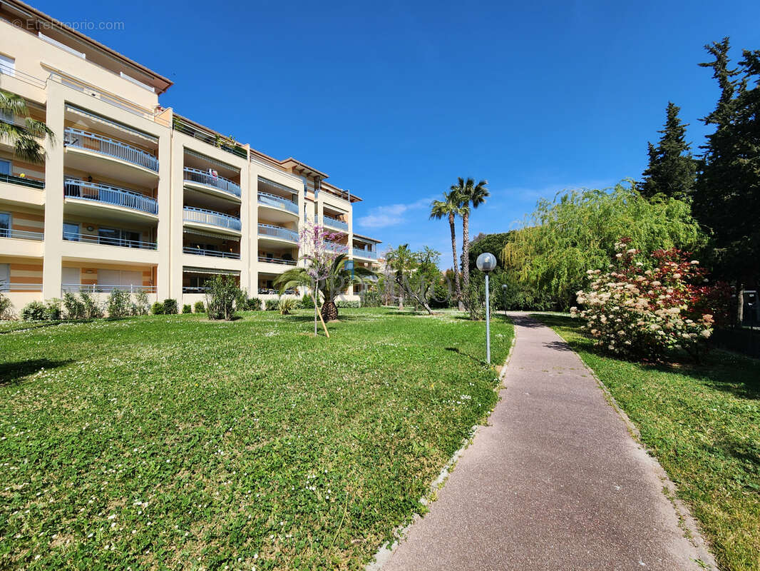 Appartement à FREJUS