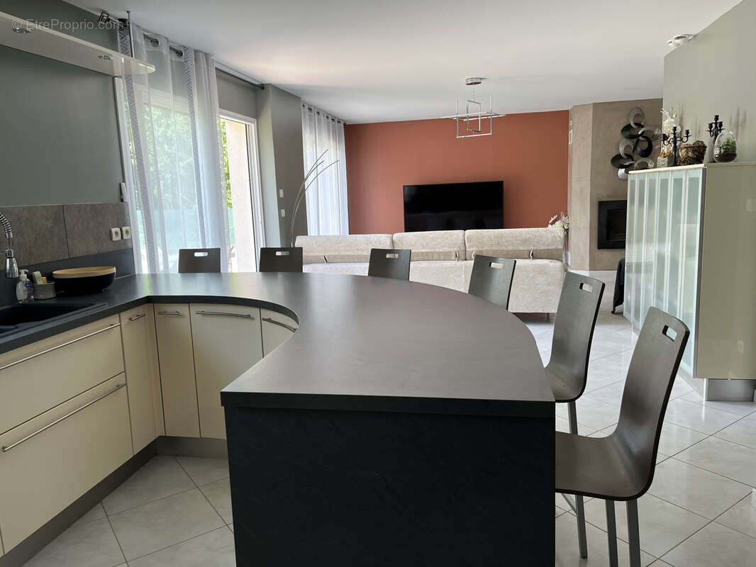 Maison à MILLY-LA-FORET