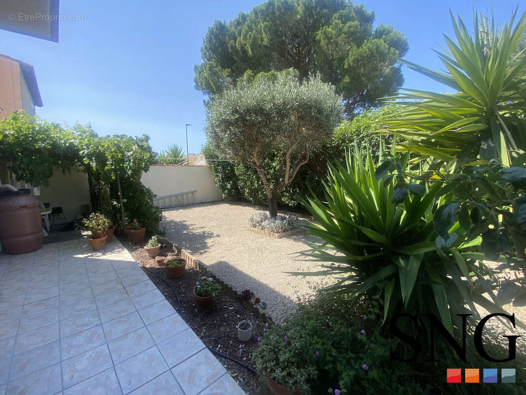 Maison 96 m² à Port-De-Bouc  - photo 4