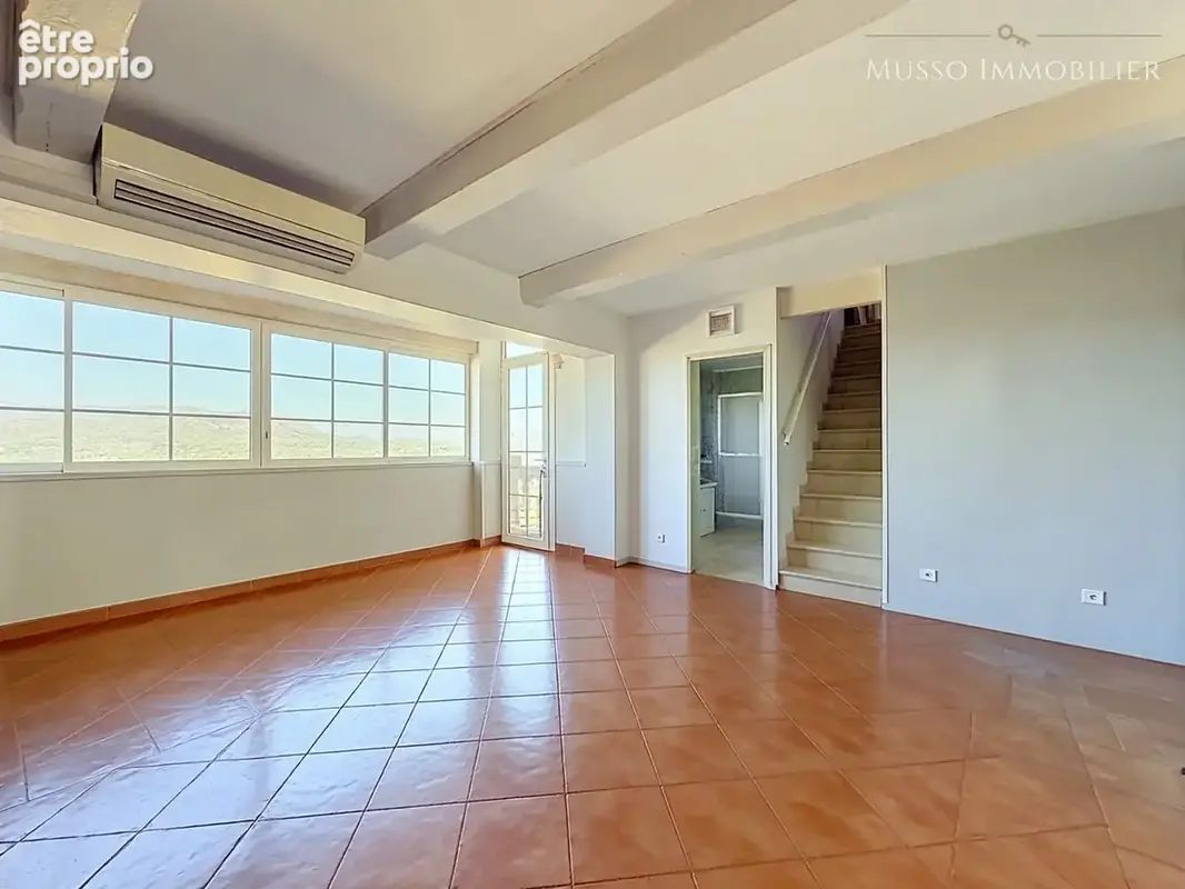 Maison 5 pièces 184 m² à vendre à Marseille-11e (13011) - photo 7