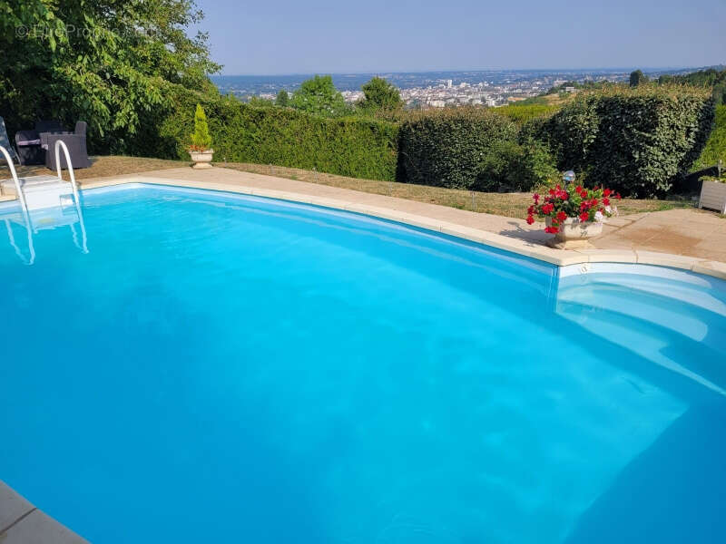 Maison à LE VERNET