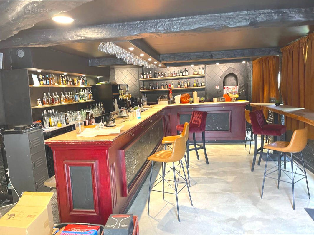 Commerce à BALARUC-LE-VIEUX