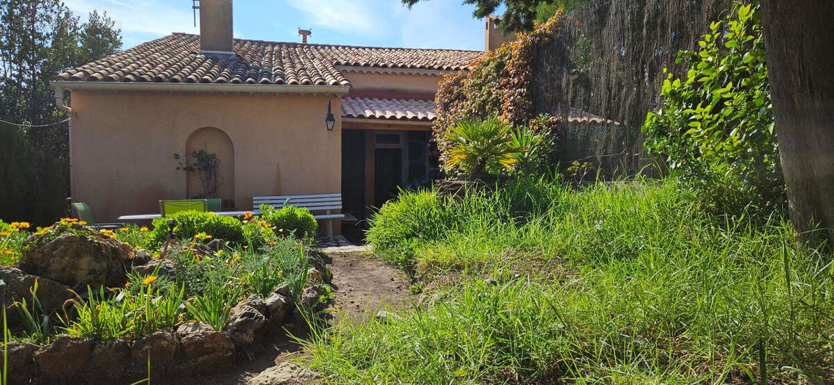 Maison à SAINT-RAPHAEL