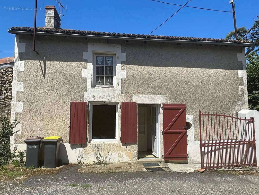 Maison à SMARVES