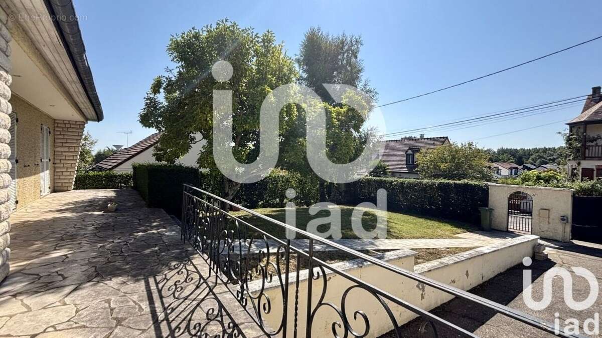 Photo 7 - Maison à SAINT-JEAN-DE-BRAYE