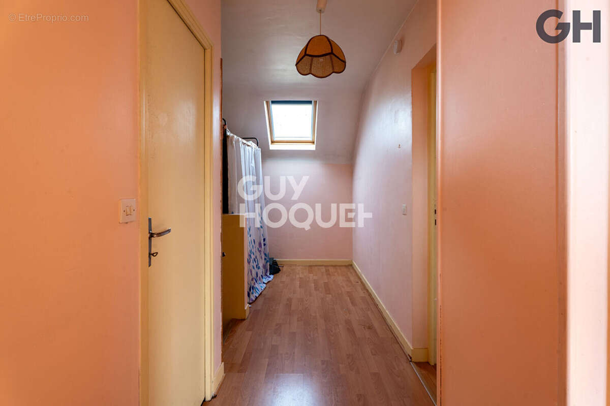 Maison à SOISY-SUR-SEINE