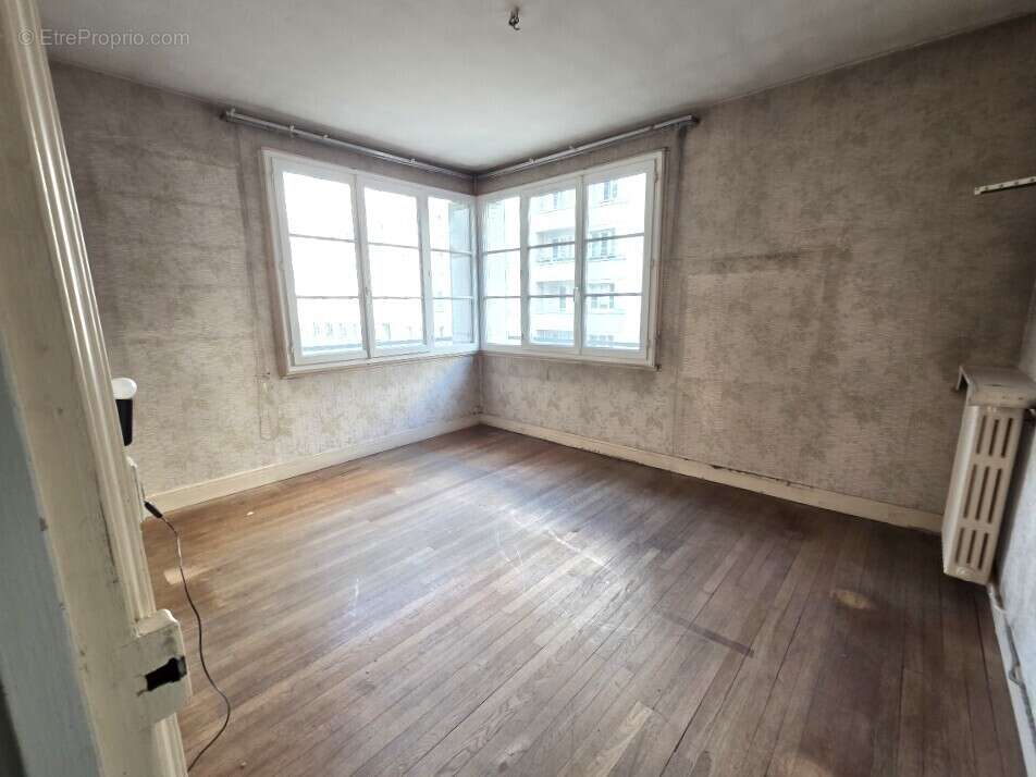 Appartement à ISSY-LES-MOULINEAUX