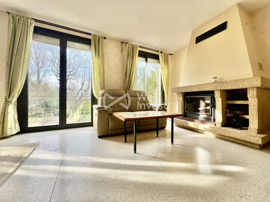 Maison 129 m² à Marsat  - photo 3