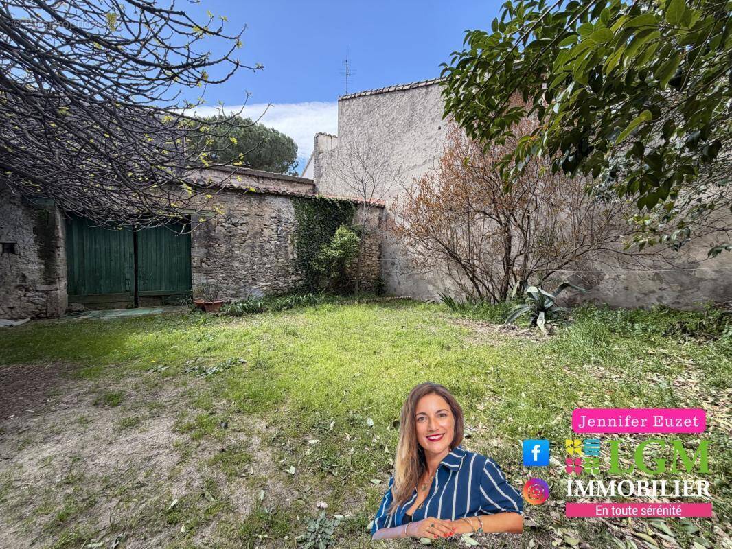 Appartement à LUNEL-VIEL