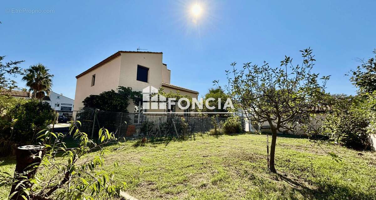 Villa 4 faces - saleilles - centre ville - photo 2