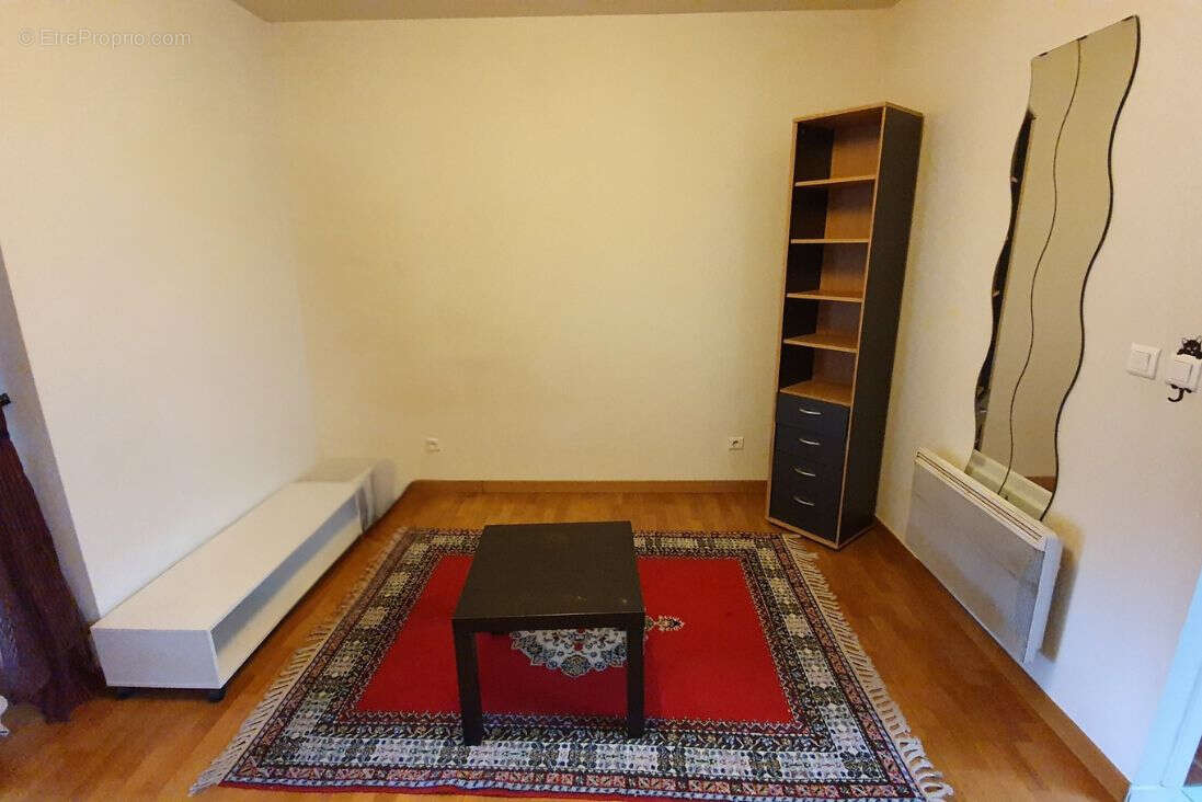 Studio de 34 m² Le Plessis Robinson - photo 4