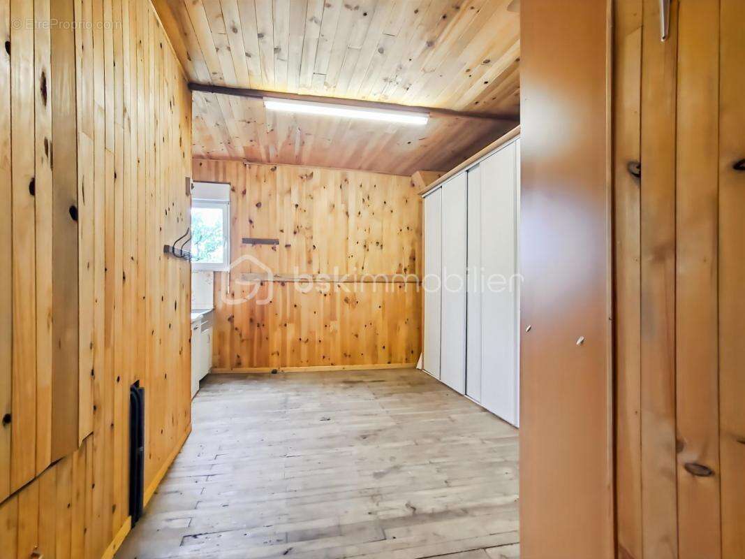 Maison à CHEF-BOUTONNE