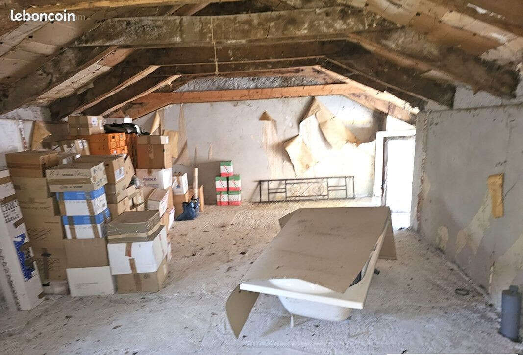 Maison à LE CHAMBON