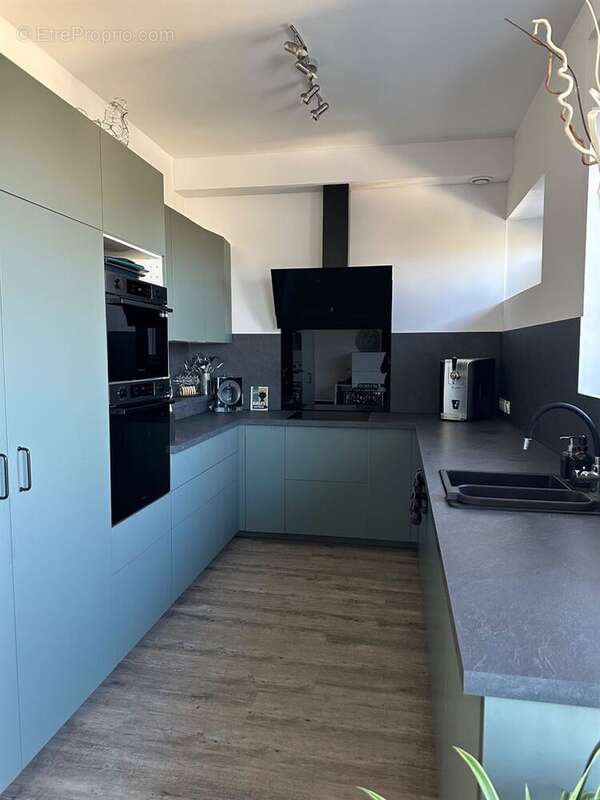 Maison à VEYRE-MONTON