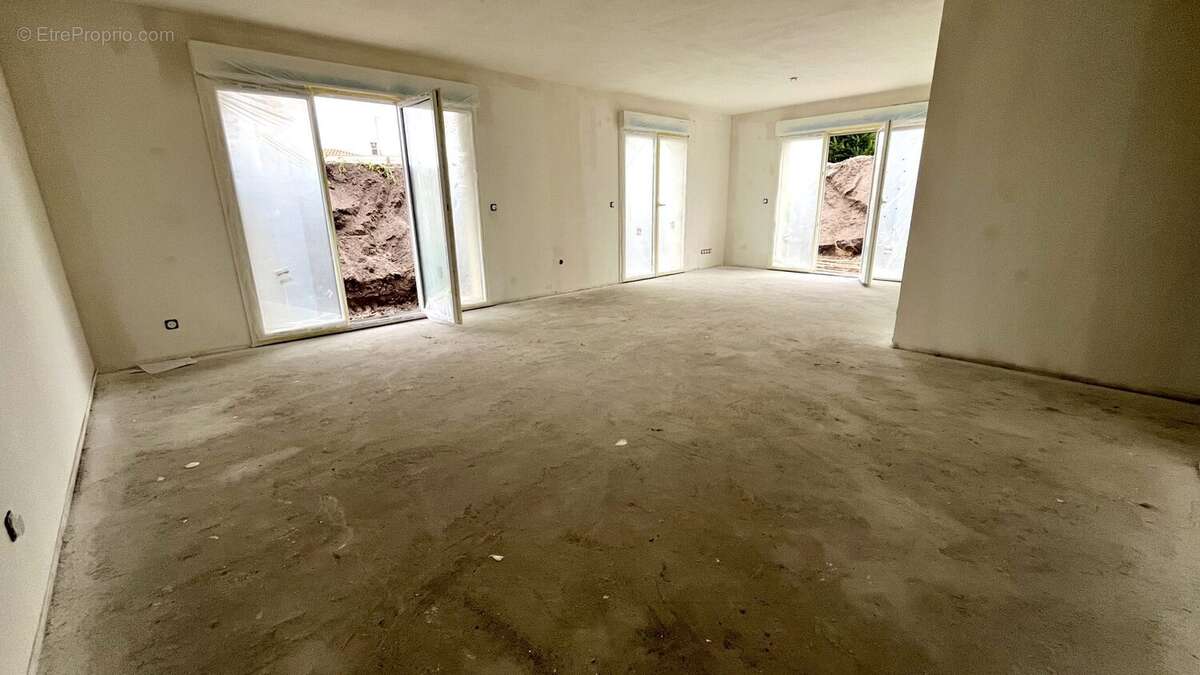 Appartement à BLANQUEFORT