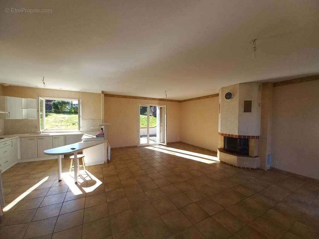 Belle maison - photo 18