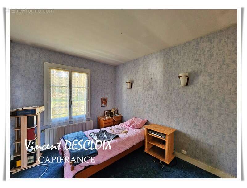 Maison à MONTSAUCHE-LES-SETTONS