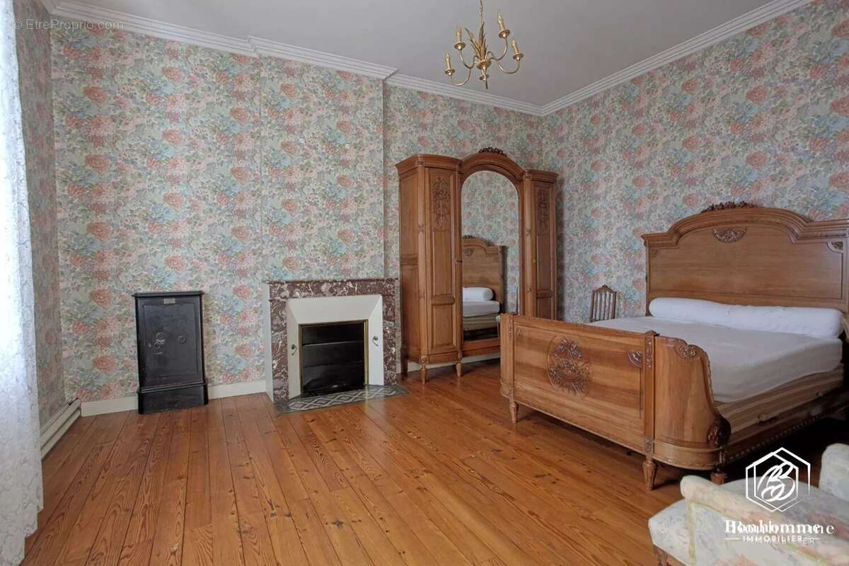 Maison à LANDIRAS
