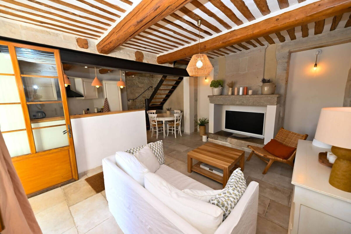 Maison à BARBENTANE