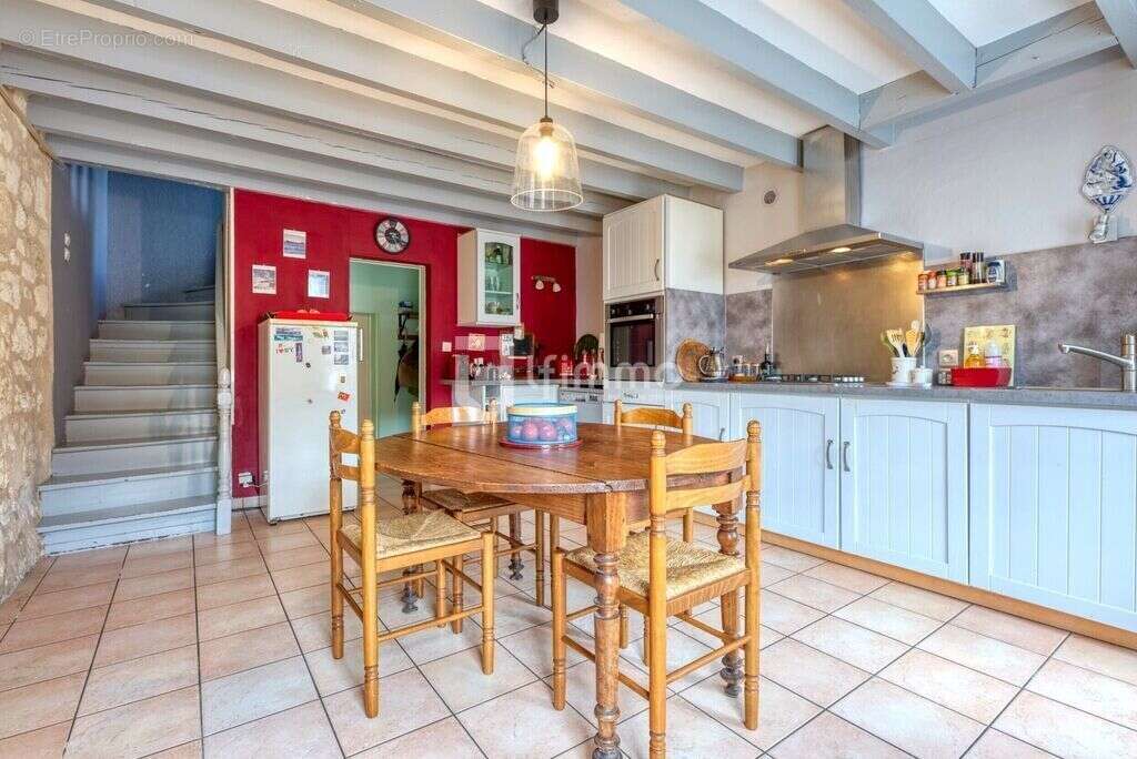 Maison à LUGON-ET-L'ILE-DU-CARNAY