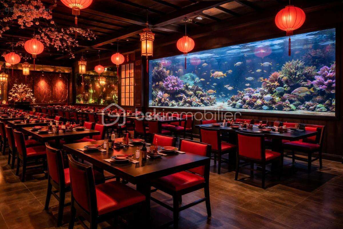 Emplacement premium – grand restaurant– idéal enseigne ou franchisé – - photo 2