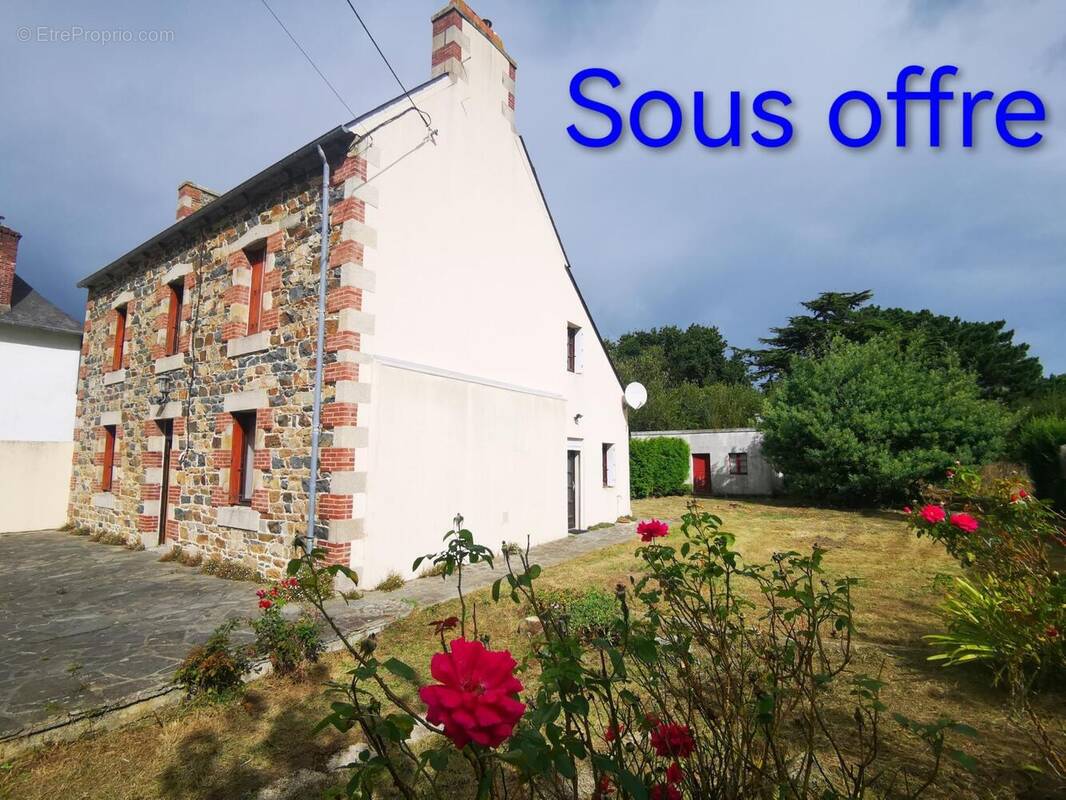 Photo 1 - Maison à PLOUGRESCANT