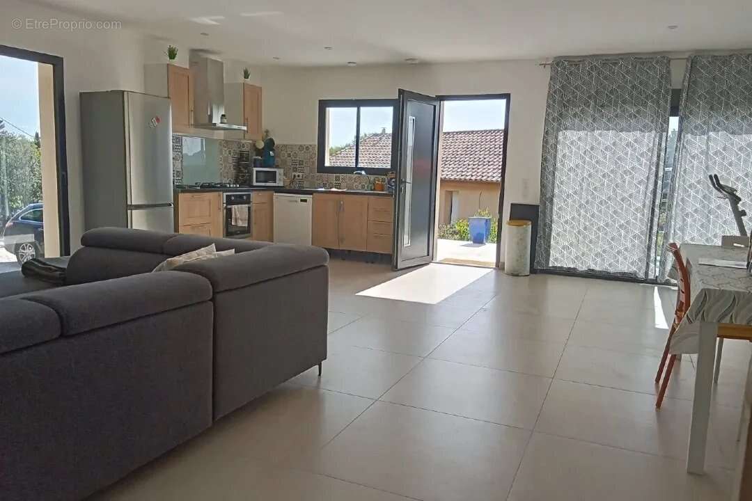 Maison à SAINT-HIPPOLYTE-DU-FORT