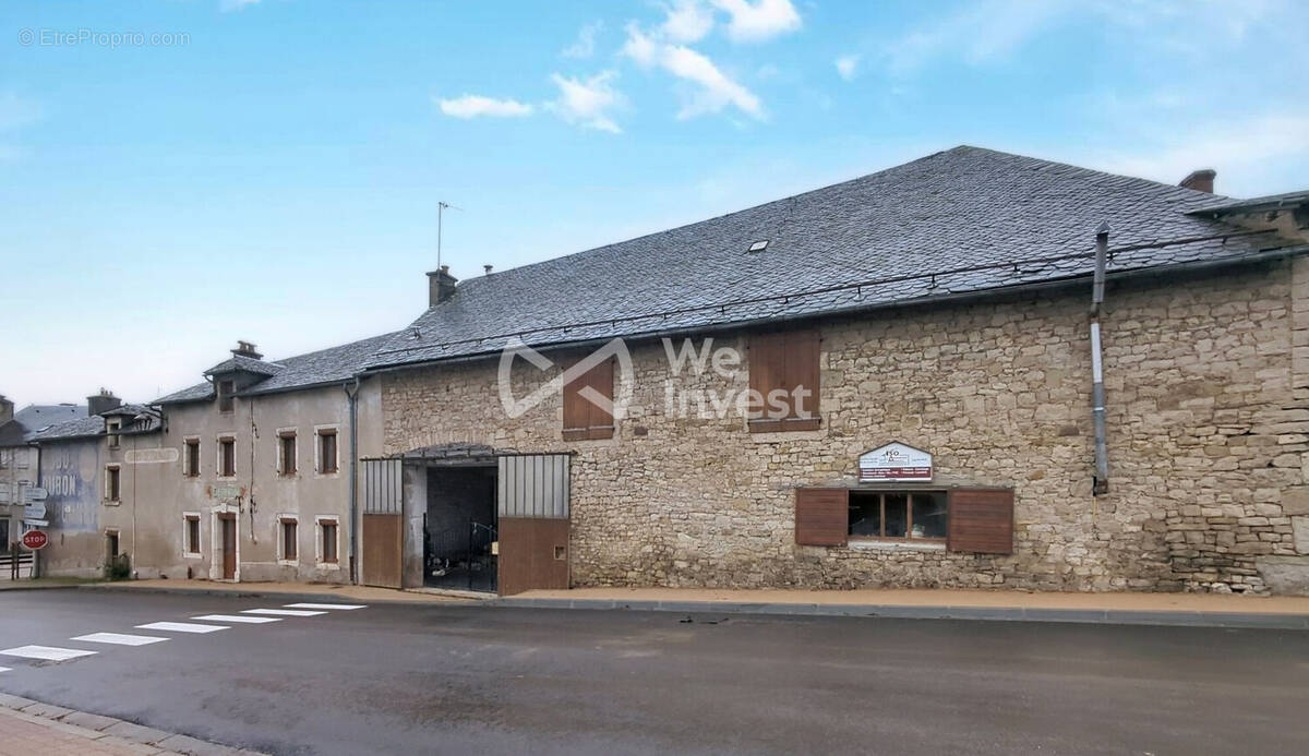 Maison à SEVERAC-LE-CHATEAU