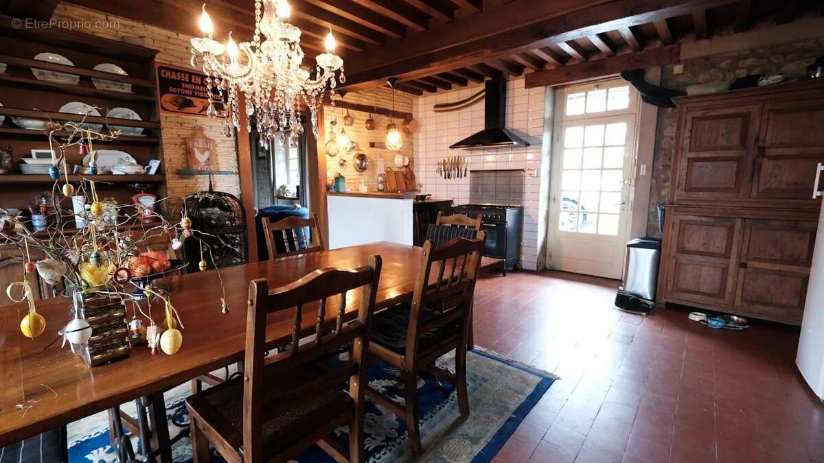 Grande maison avec vue imprenable à vendre dans le Morvan - photo 3