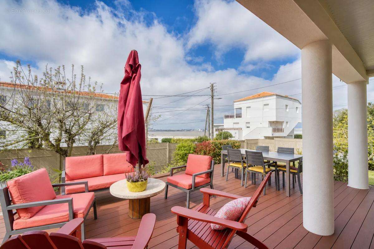 Charmante villa avec vue mer et piscine à St Georges - photo 6