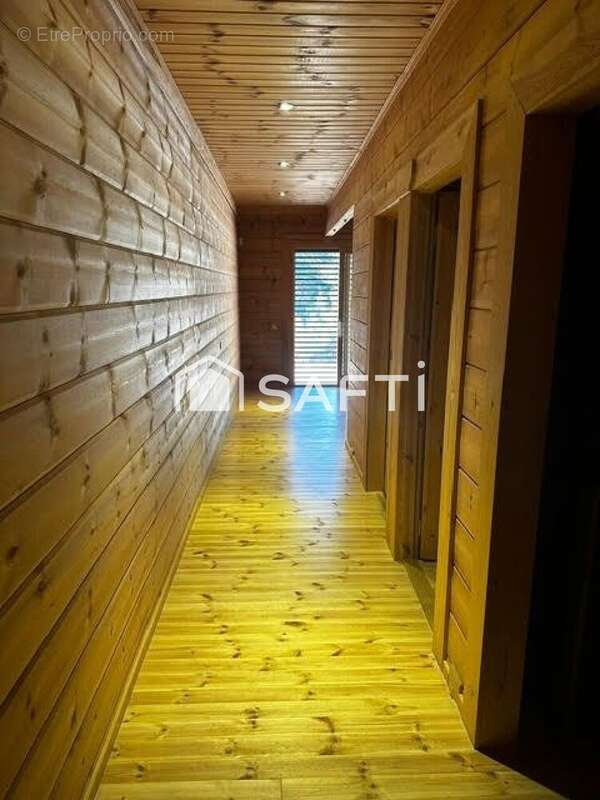 Photo 6 - Maison à CORTE