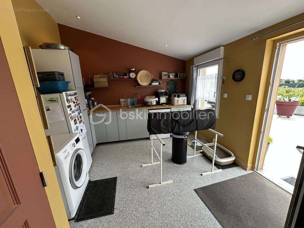 RARE À POULDREUZIC – 212 m² habitables – Dépendance – Jusqu'à 3 habitations indépendantes - photo 7