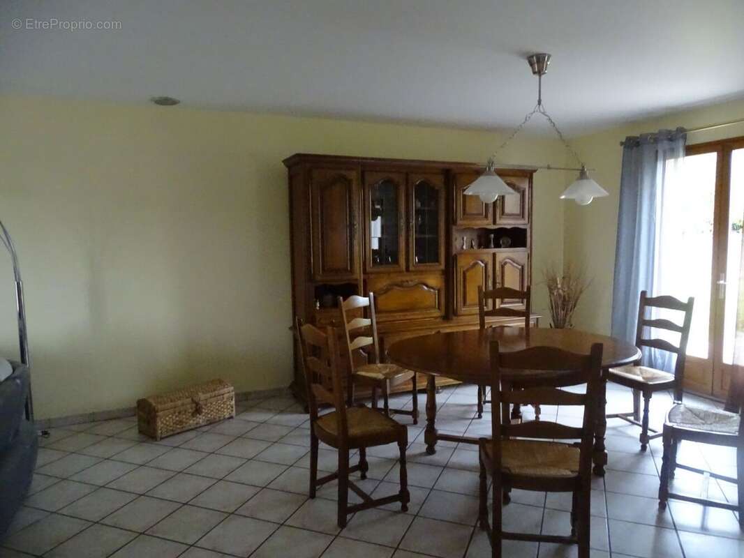 Maison à CHATEAUMEILLANT