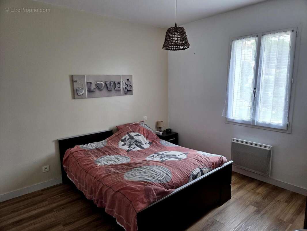 Maison 108 m² à Francois  - photo 5