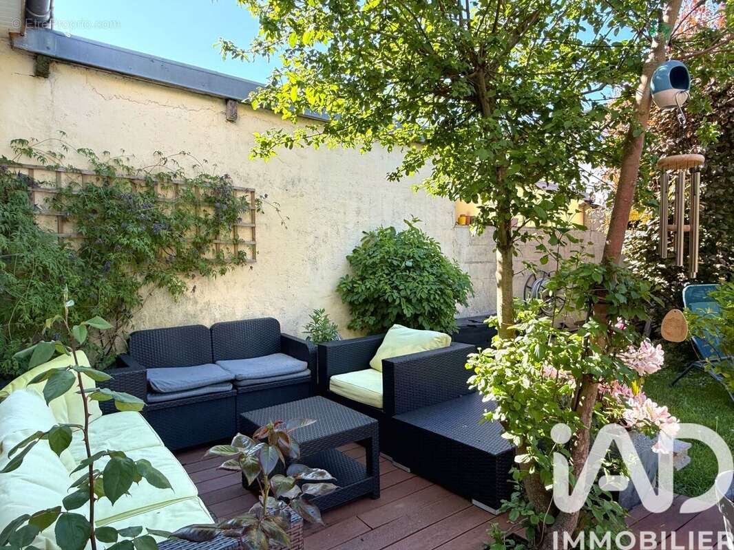 Photo 9 - Maison à LES CLAYES-SOUS-BOIS