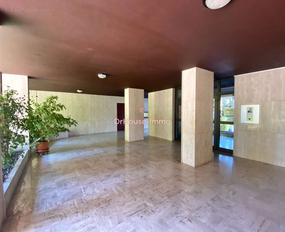 Appartement à MARSEILLE-9E