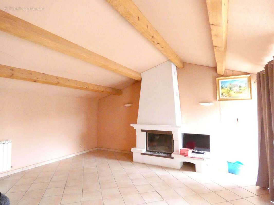 Maison à SAINT-PRIVAT-DES-VIEUX
