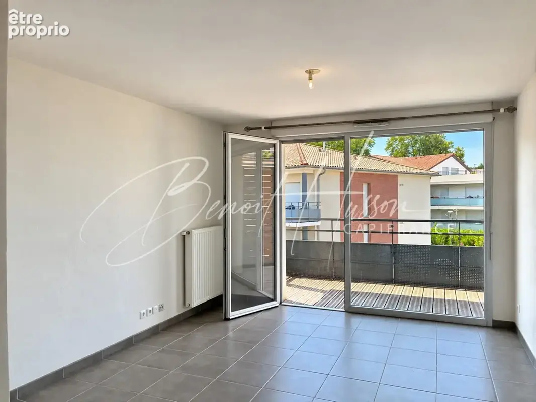 Appartement T2 de 43m² avec balcon de 6m² (parking inclus) - photo 2