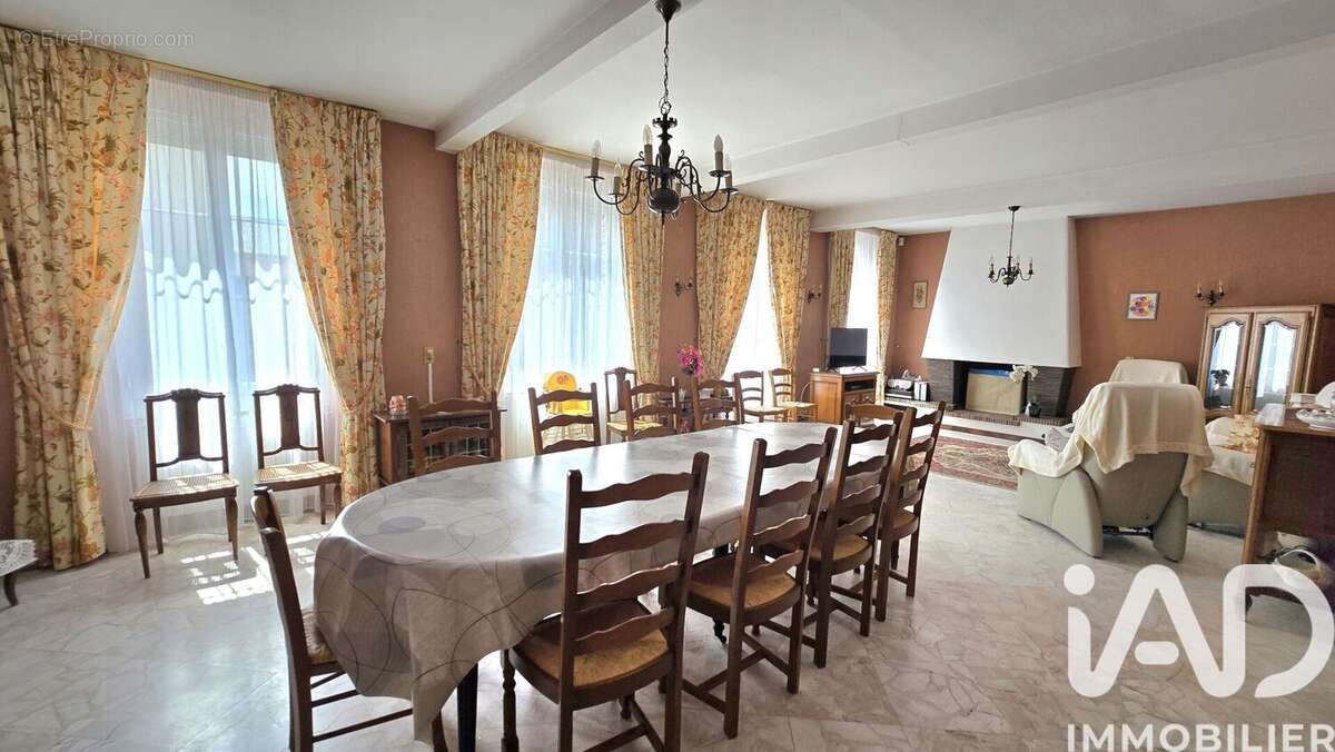 Photo 5 - Maison à MARIGNY-LE-CHATEL