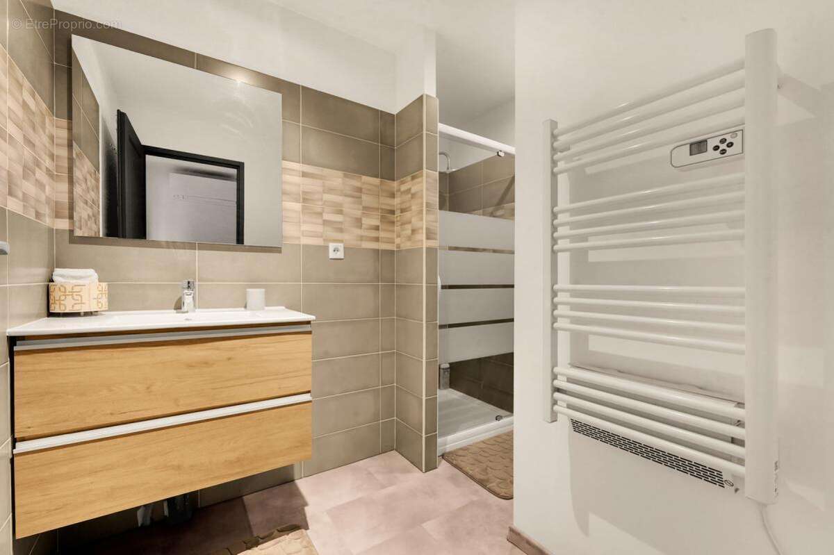 Maison à CASTELGINEST