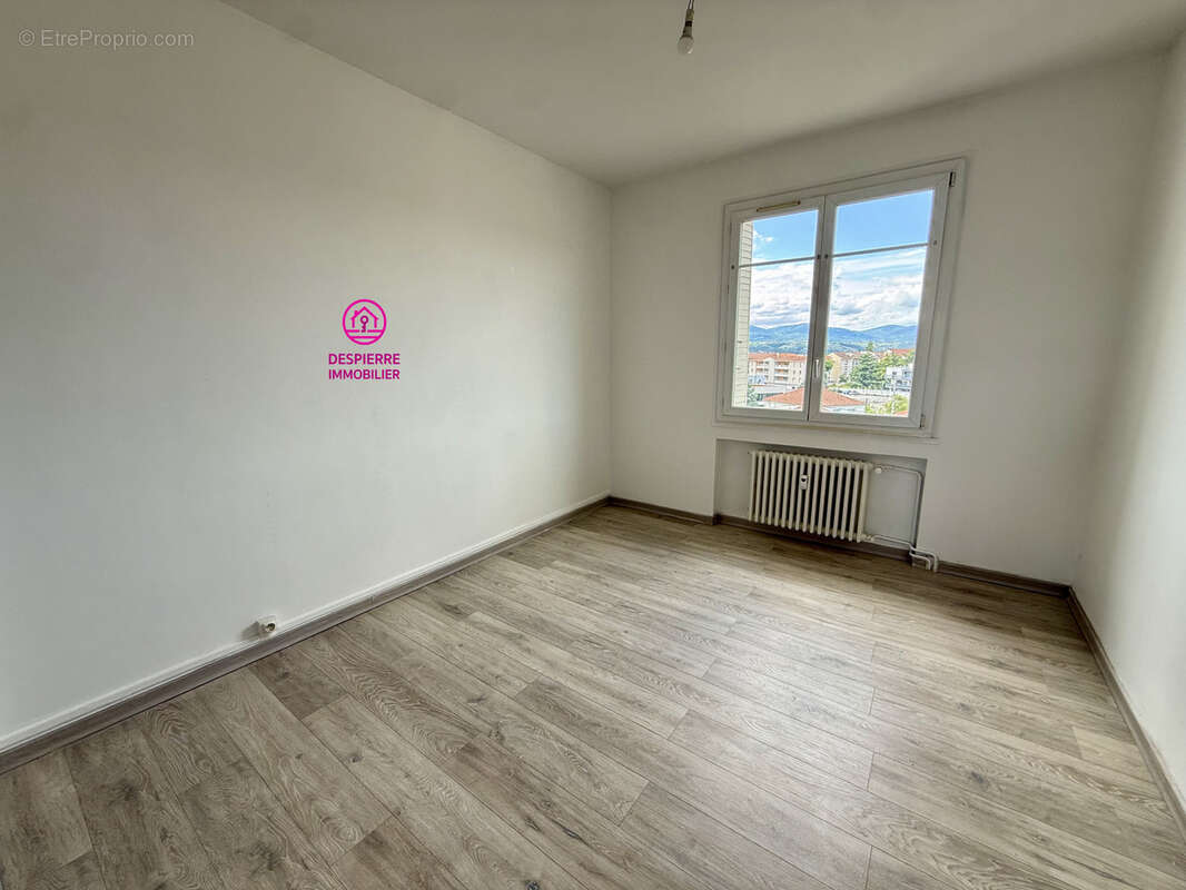 Appartement à ROUSSILLON