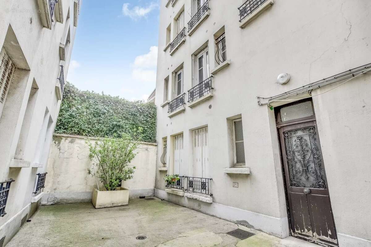 Appartement à PARIS-12E
