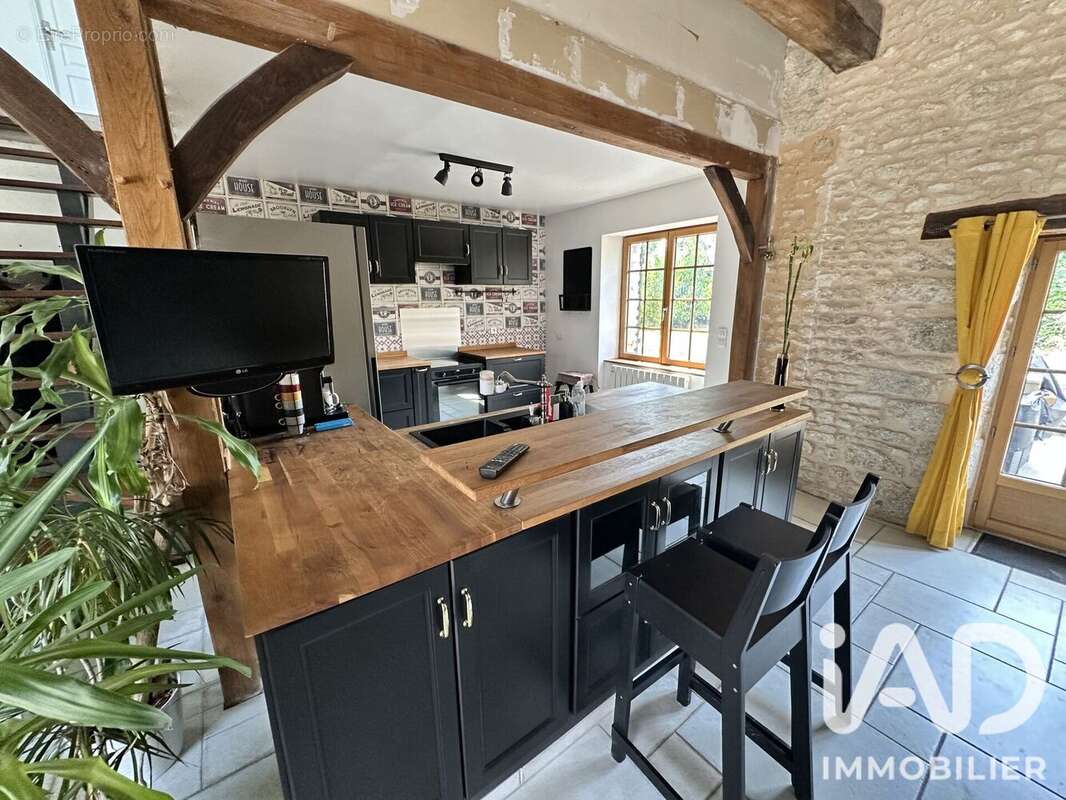 Maison 206 m² à Barville-En-Gatinais  - photo 5