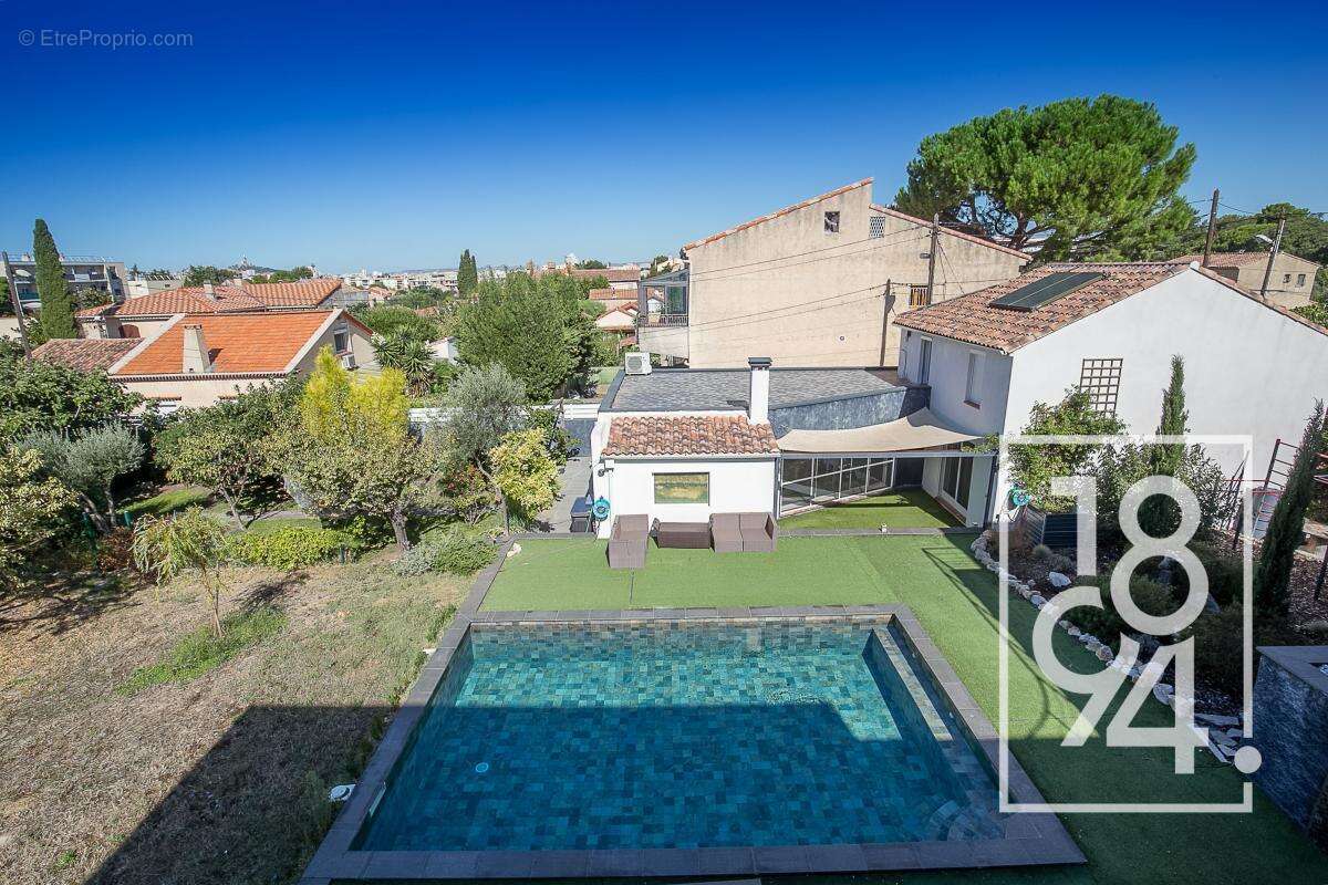 Maison à MARSEILLE-10E