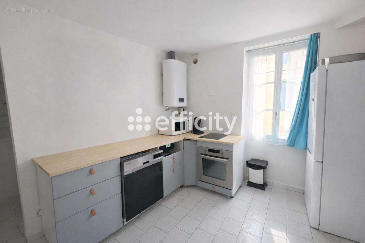 Appartement à MANDELIEU-LA-NAPOULE